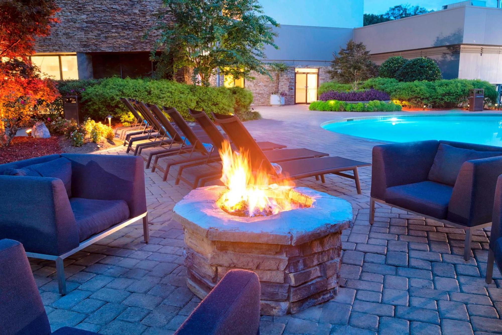 Atlanta Marriott Northeast/Emory Area Chamblee Exterior foto